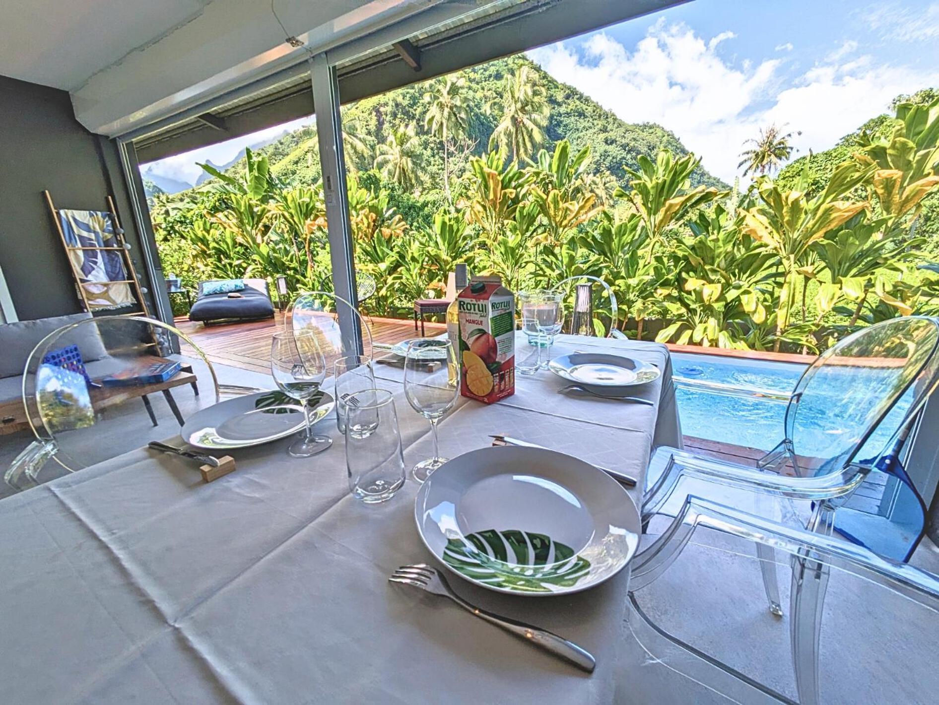 Natura Om Teahupoo Surf Lodge Toanoano Esterno foto